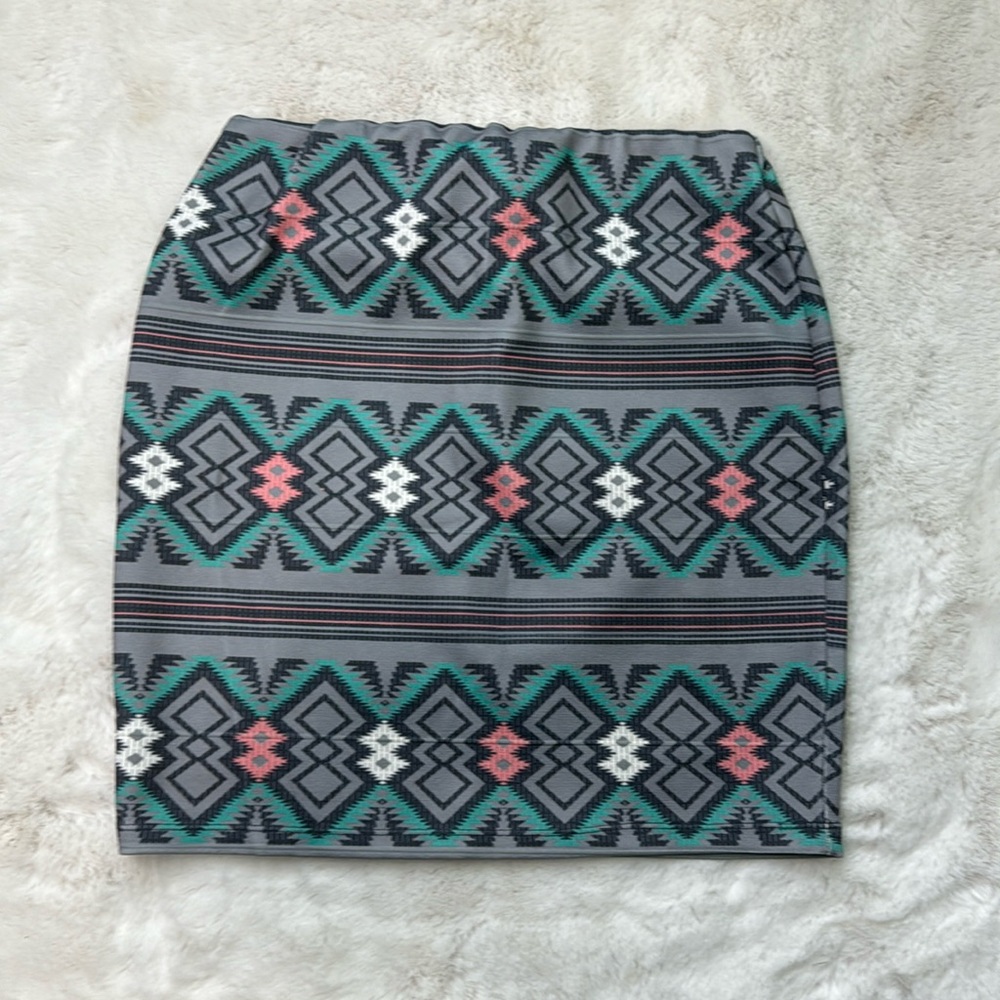 Xhilaration, Aztec, tribal print skirt, small